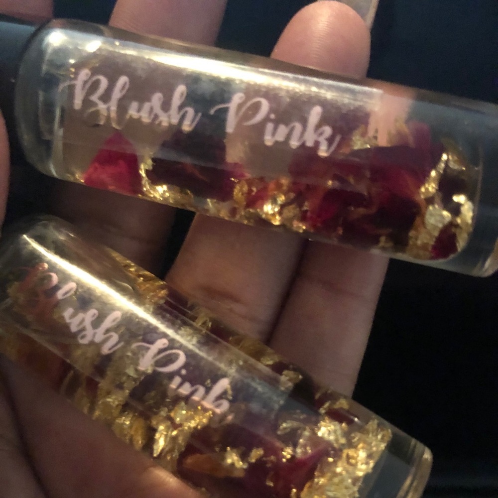 Rose Lip Oil-Sealed